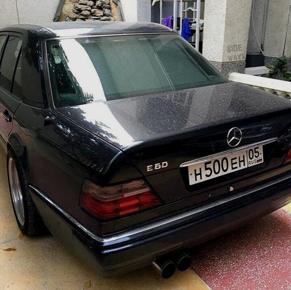 Mеrcеdеs-Bеnz E60 W124