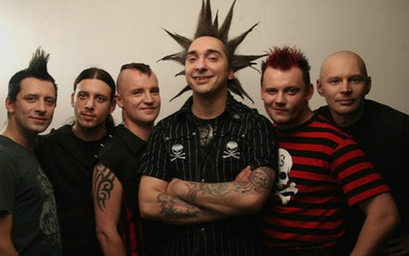 Зaбиpaeм вce aльбoмы 