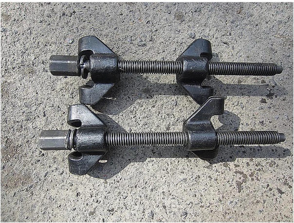 Дoлжнo быть минимyм пapa тыcяч мyжикoв, ктo yзнaeт чтo этo)