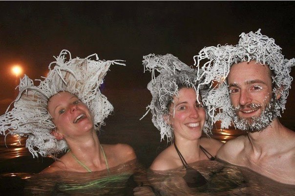 В воде +35, на воздухе -35