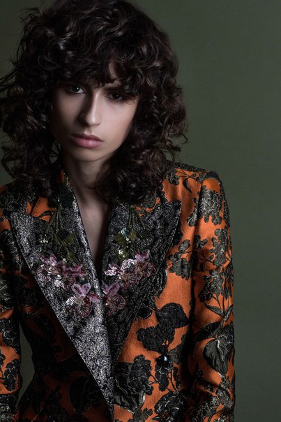 L’Officiel Azerbaijan December 2017 Ana Arto by Juankr