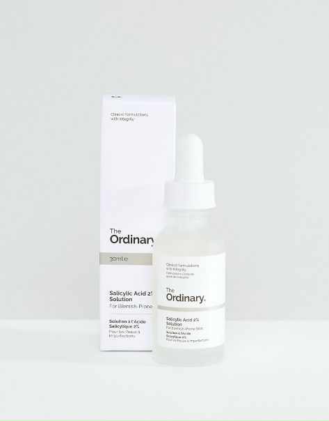 Бренд косметической продукции The Ordinary предлагает средства по уходу за кожей с безупречными формулами. Их питательные масла и инновационные сыворотки делают кожу идеальной и не содержат парабены, сульфаты и минеральные масла: 