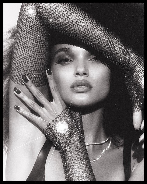Model: Daniela Braga