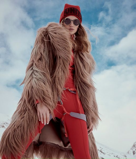 Harper’s Bazaar Czech January 2018