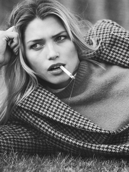 HANA JIRICKOVA LAYERS UP IN COUNTRY STYLES FOR EUROWOMAN