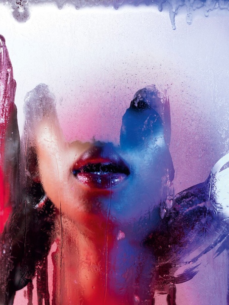 Marilyn Minter, Indigo , 2018