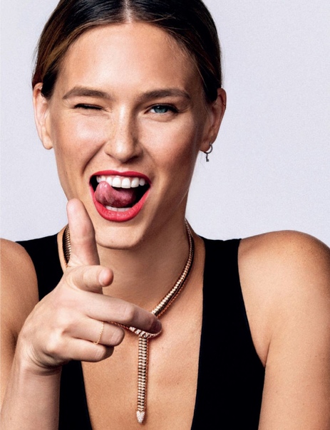 Bar Refaeli  Cosmopolitan Magazine Spain January 2019 Issue