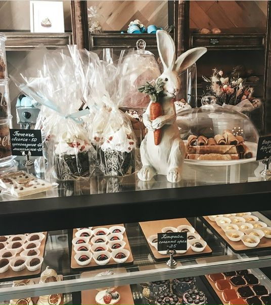 Наблюдать, как любимые предметы декора от KristyHome.ru находят новый дом — это невероятное удовольствие для нас.