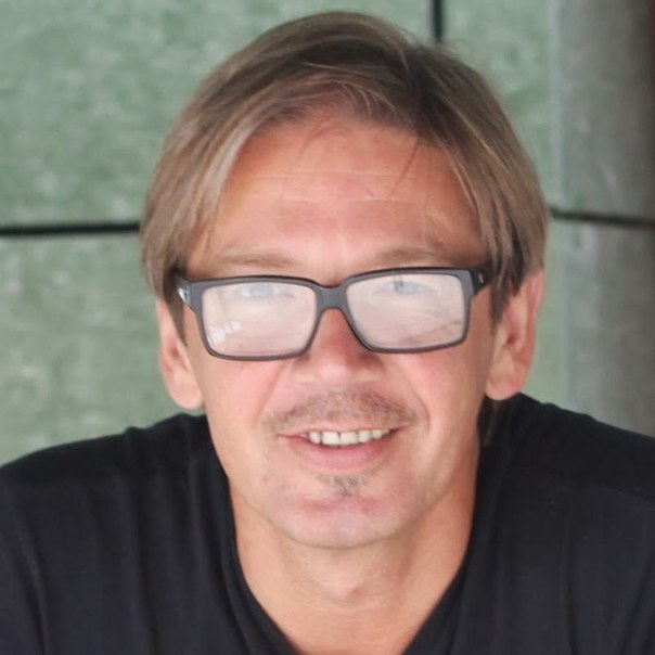 Кто-то мечтает о новой жизни. А кому-то достаточно и Нового года.