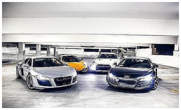 Audi R8(2), Nissan GT-R и Mclaren MP4-12C.