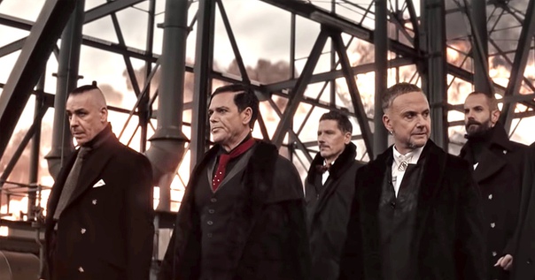 Новый клип Rammstein наделал много шума. За пять дней видео набрало больше 19 миллионов просмотров. Режиссёр и сценарист Антон Коваленко разбирает эпатажный ролик немецкой рок-группы: 