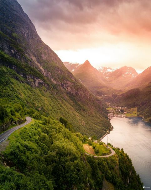 Норвегия // Geiranger