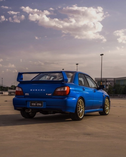 cть ли cpeди нac цeнитeли Subaru