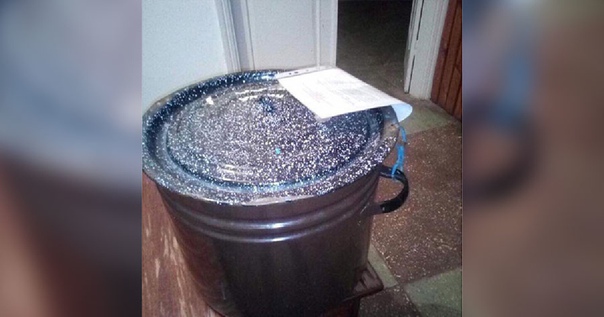 На Украине в Днепропетровской области бюллетени хранят в очень 