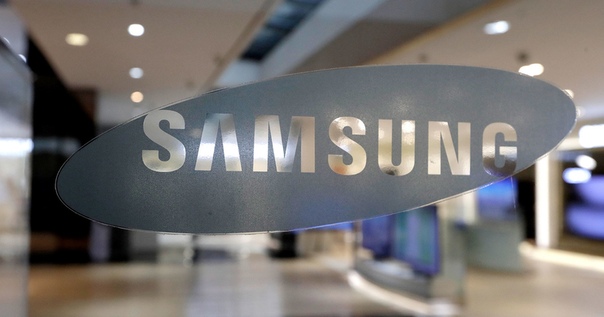 Samsung покажет смартфон с новой конструкцией селфи-камеры: 