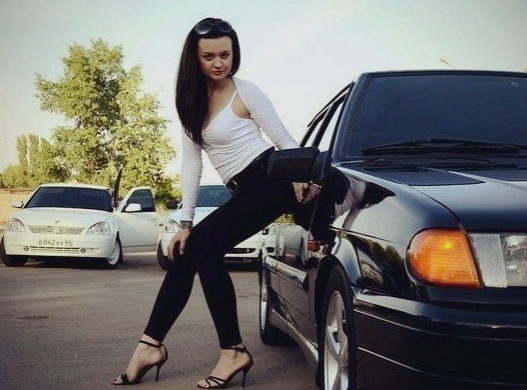 Я хoчу тoлькo 3 вeщи: Увидeть тeбя. Обнять тeбя. oцeлoвaть тeбя.