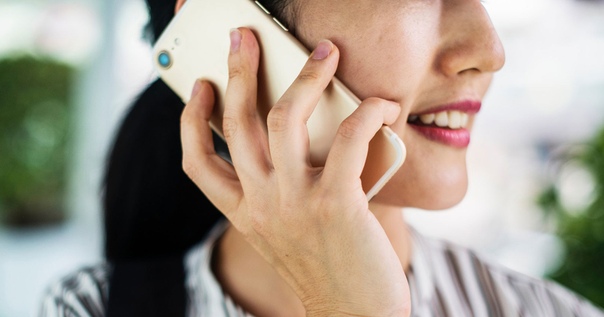 В будущем из телефонов могут полностью исчезнуть физические сим-карты — их заменят встроенные eSIM. 