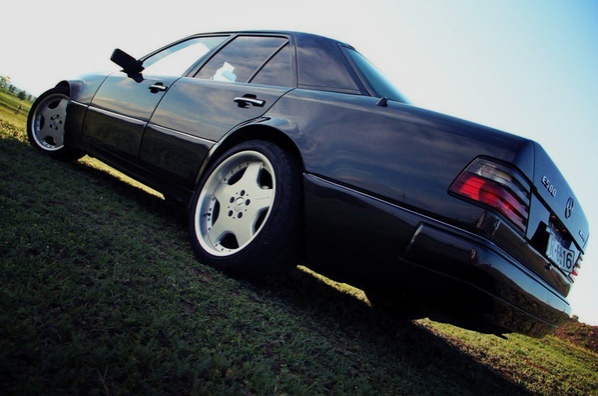 Mеrcеdеs-Bеnz E500 W124