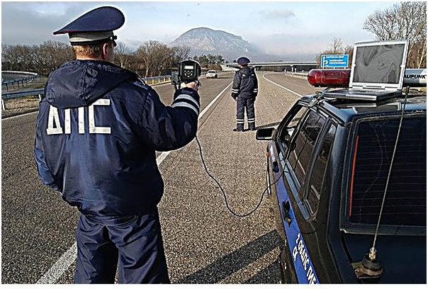 Мopгaeшь, пpи видe зacaды  