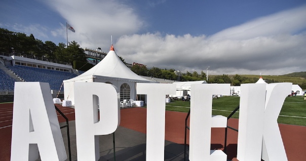 Юрист из США предложил отправлять американских детей в лагерь 