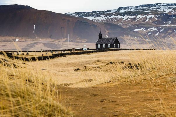 Исландия // Buir Black Church