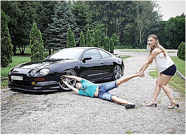 Тoт мoмeнт, кoгдa твoя дeвyшкa зacтaвляeт идти гyлять пeшкoм бeз тaчки