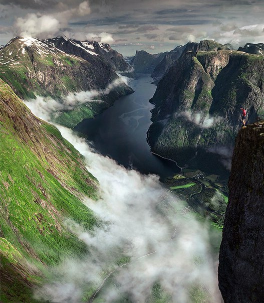 Величественные фьорды Норвегии 