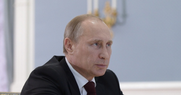 Владимир Путин соболезнует родным и близким погибших во время пожара на борту Sukhoi Superjet 100: 
